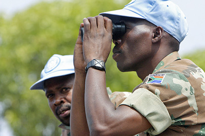 ONUB - uczestnicy misji ONUB podczas ćwiczeń wojskowych w prowincji Bużumbura