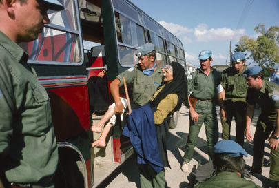 Pomoc humanitarna dla uchodźców na Cyprze, 21 listopada 1974 r.